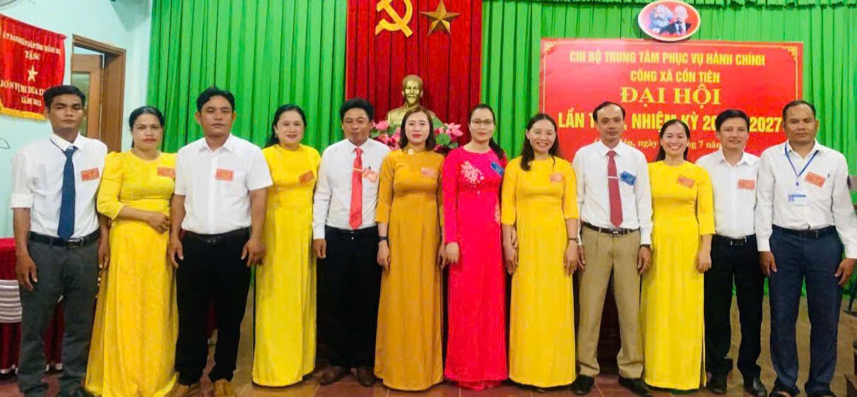 Công tác nâng cao chất lượng giải quyết thủ tục hành chính cho người dân, tổ chức và doanh nghiệp;...